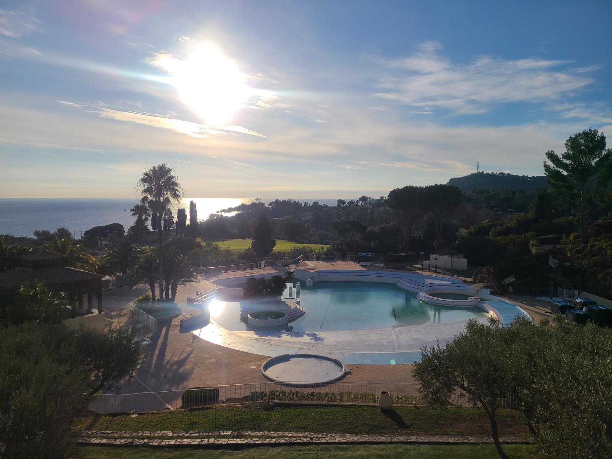 Evasion Nature A Cap Esterel Jardin, Mer & Golf Tout Confort Сен-Рафаэль Экстерьер фото